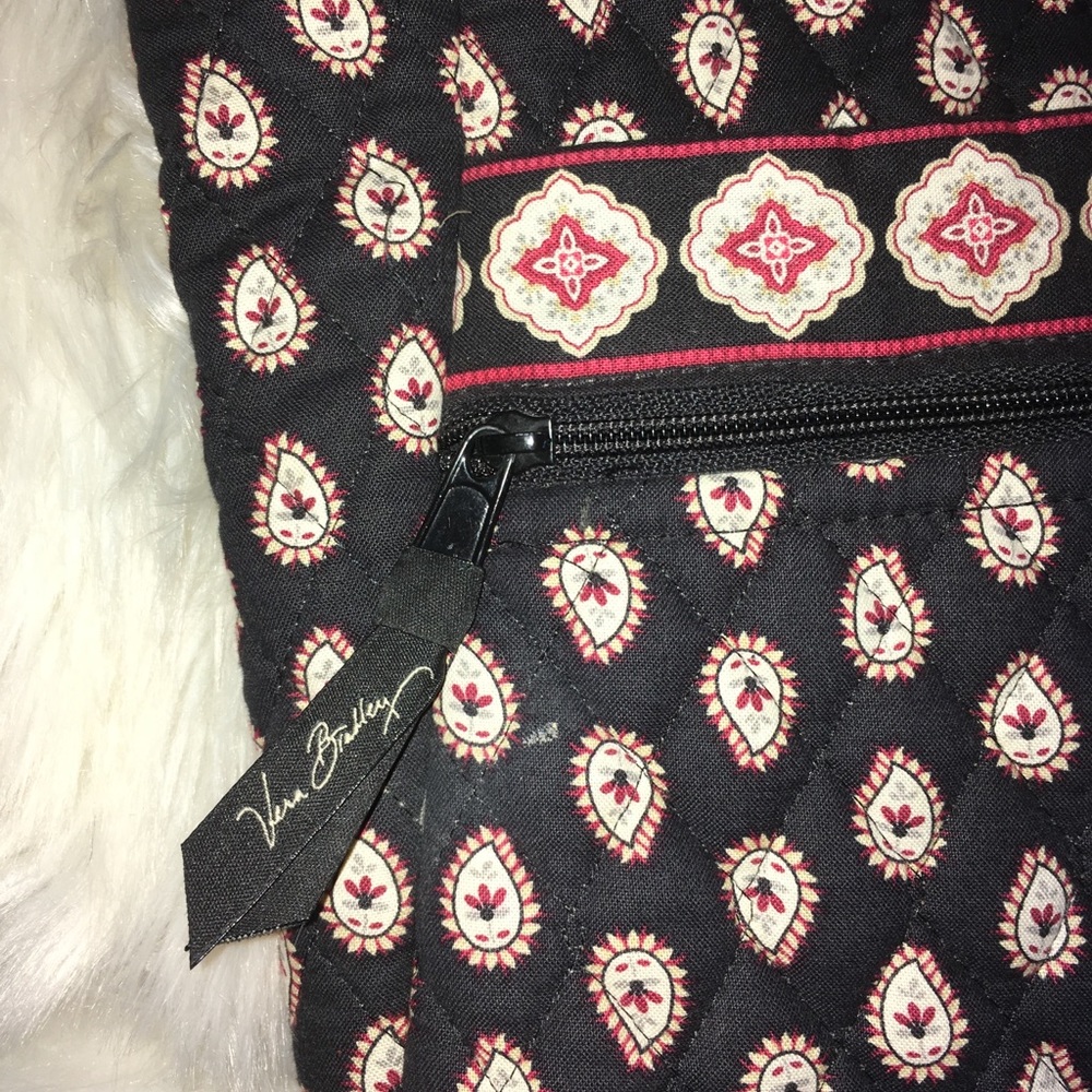 SALE! Vera Bradley Paisley Crossbody bag - Picture 3 of 6